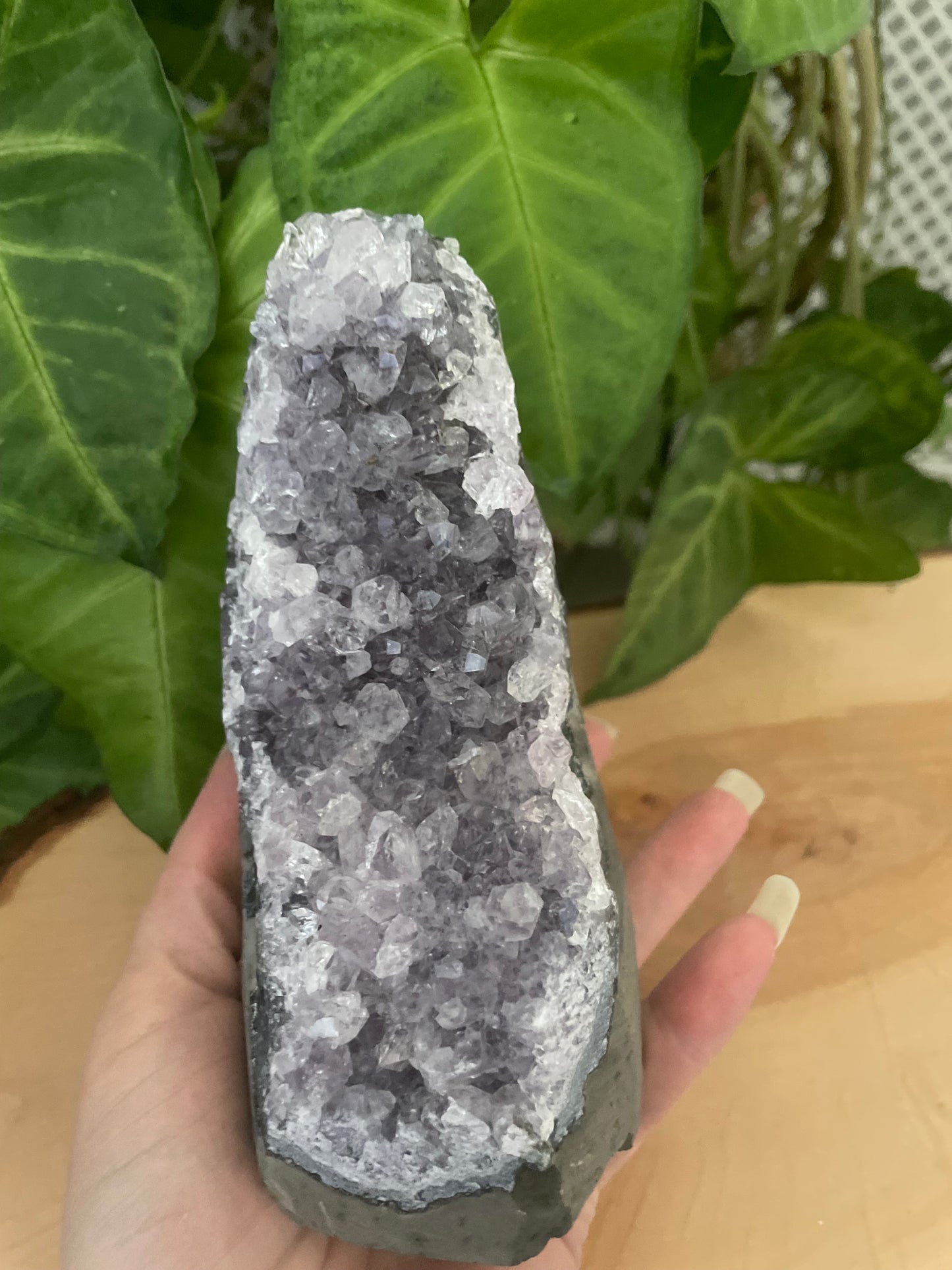 Amethyst Freeform - 956g - 13cm x 11cm x 6.5cm