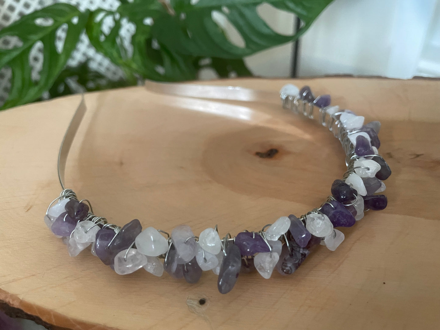 Amethyst and quartz chip headband
