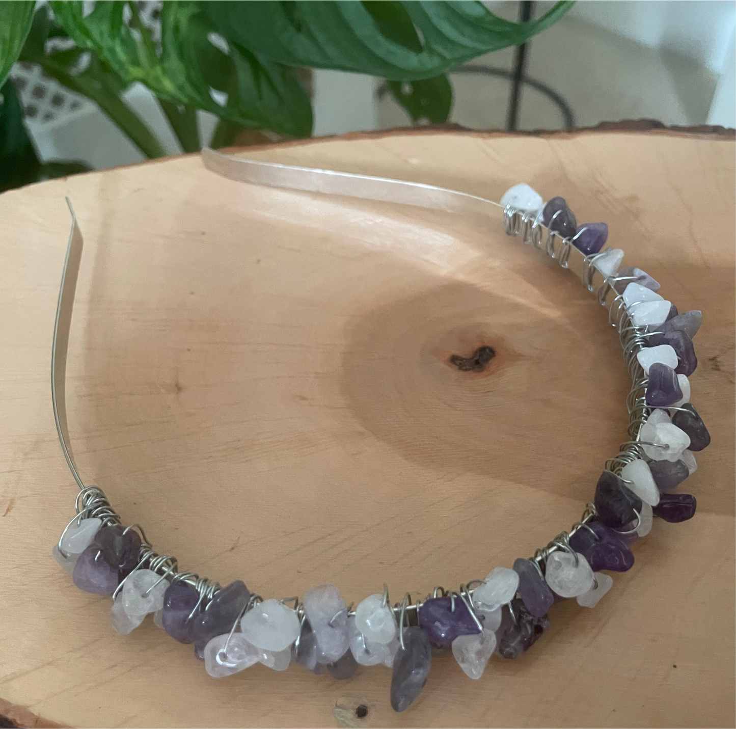 Amethyst and quartz chip headband