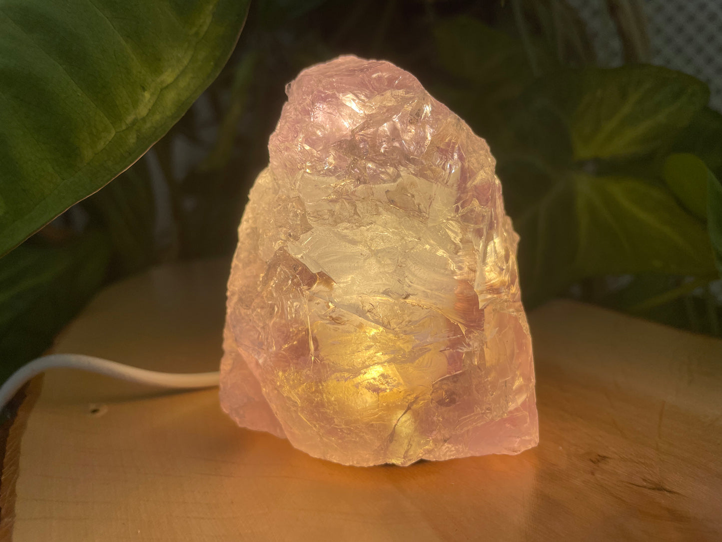 Mini Amethyst USB Lamp